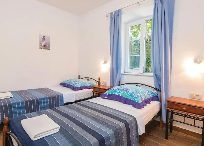 Lovely Home In Orebic